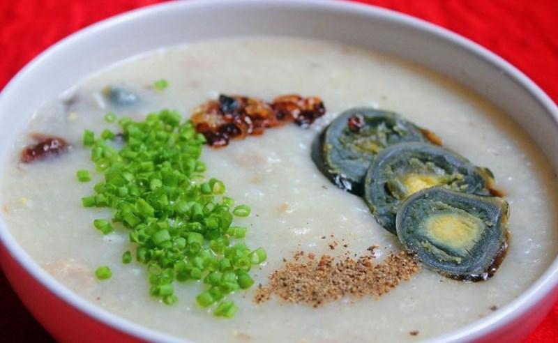 cháo trứng bắc thảo thơm ngon