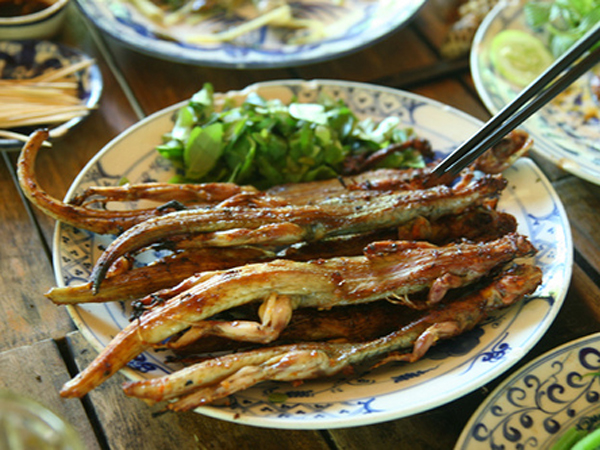 Các món ngon từ kỳ nhông