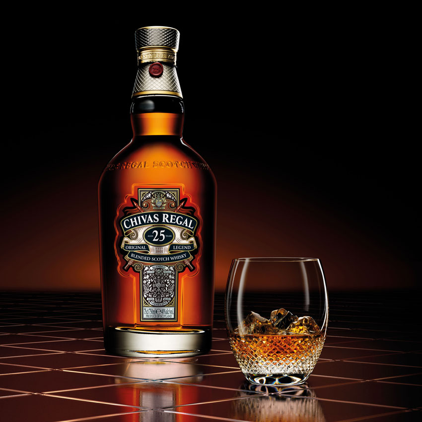 giới thiệu về rượu chivas 25
